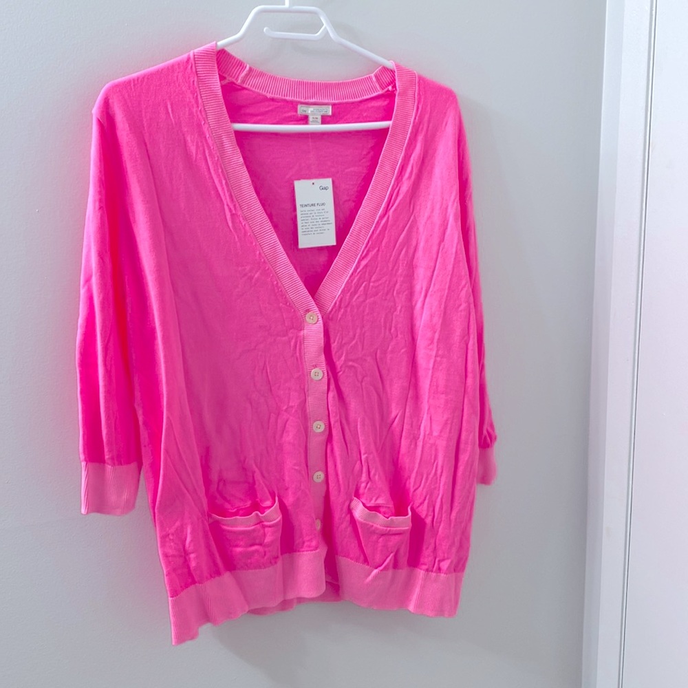 I am selling a cotton sweater from the Gap.